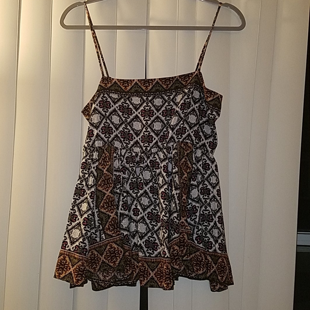 Maurices NWT Flowy Fashion Tank